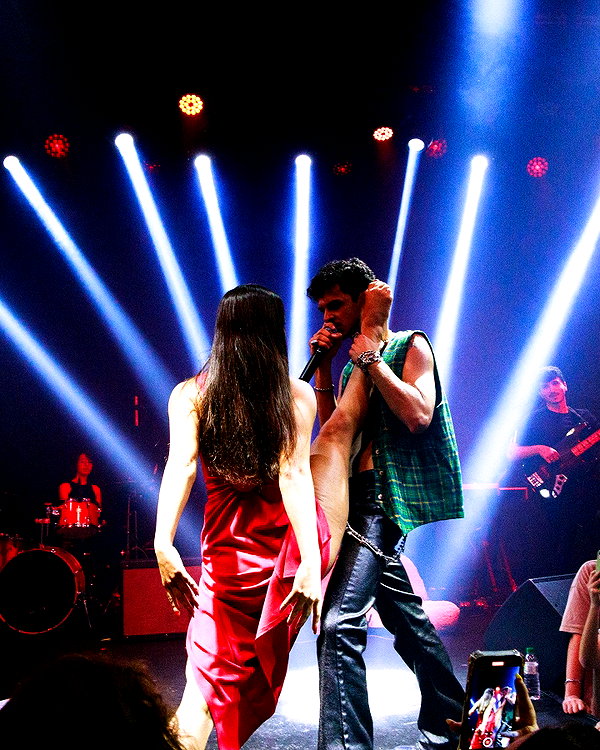 yuval_raz instagram image archive image