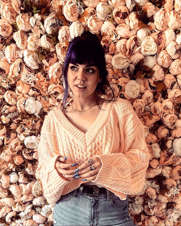 yeahimcaroline instagram image archive image