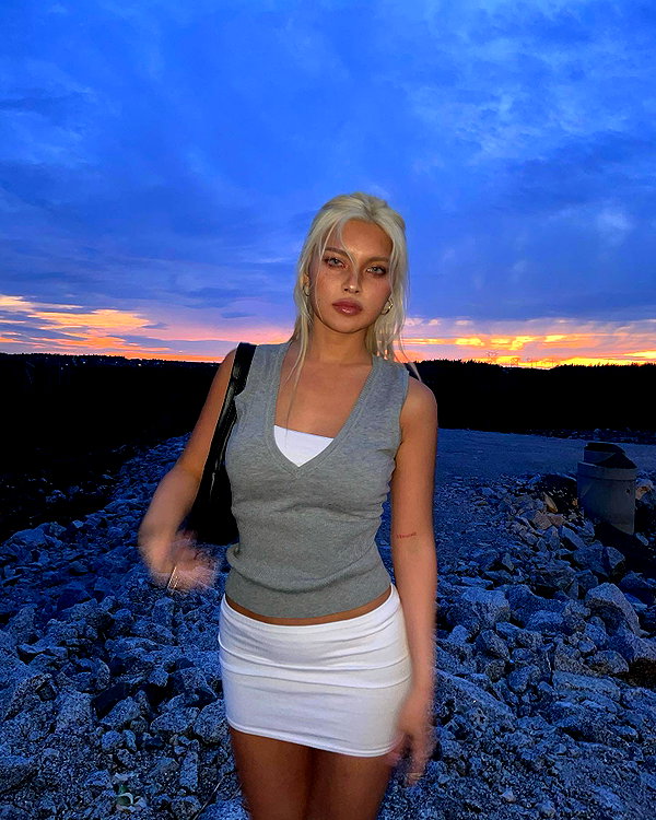 diakimeko instagram image archive image