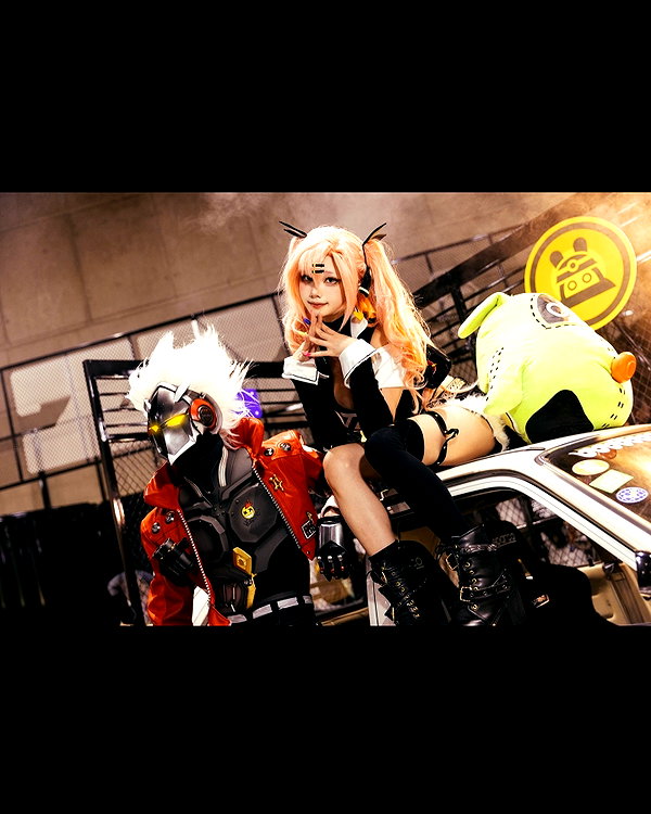 xier_cos instagram image archive image