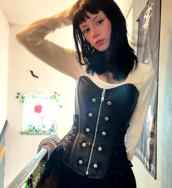 scarlett_ichor instagram image archive image