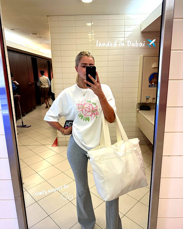 sophadophaa_ instagram image archive image