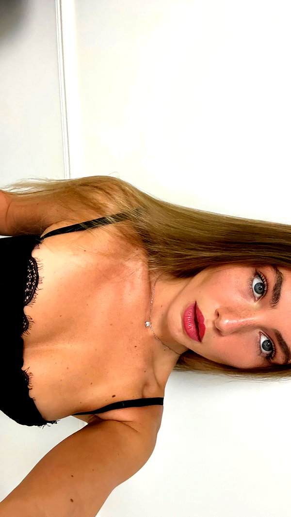 daniella_zeldis instagram image archive image