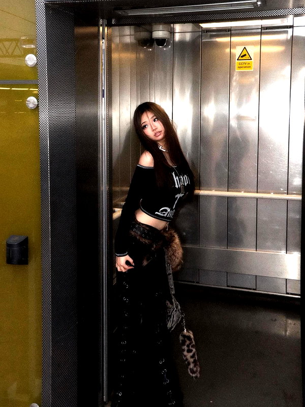 joycee.e instagram image archive image