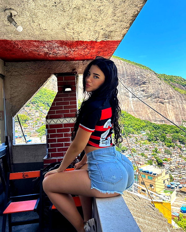 vanessa.rhd instagram image archive image