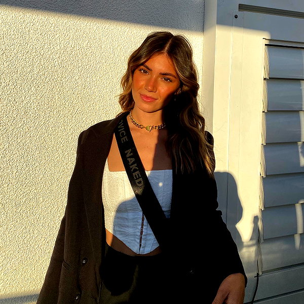 dekota_thompson instagram image archive image