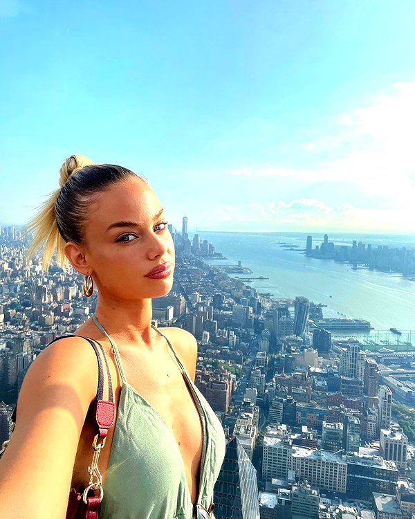 barzomer instagram image archive image