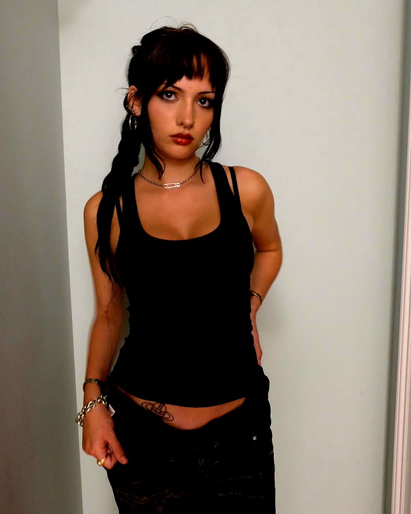 lilarosepalaza instagram image archive image
