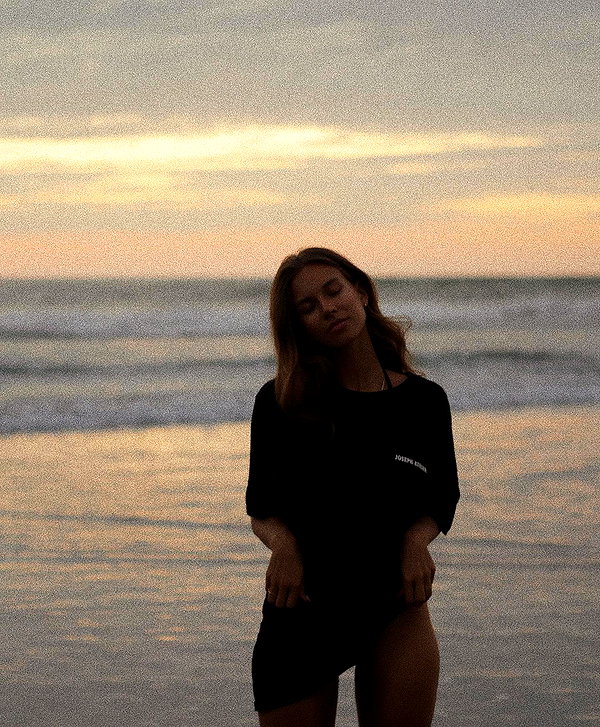 pia__kim instagram image archive image
