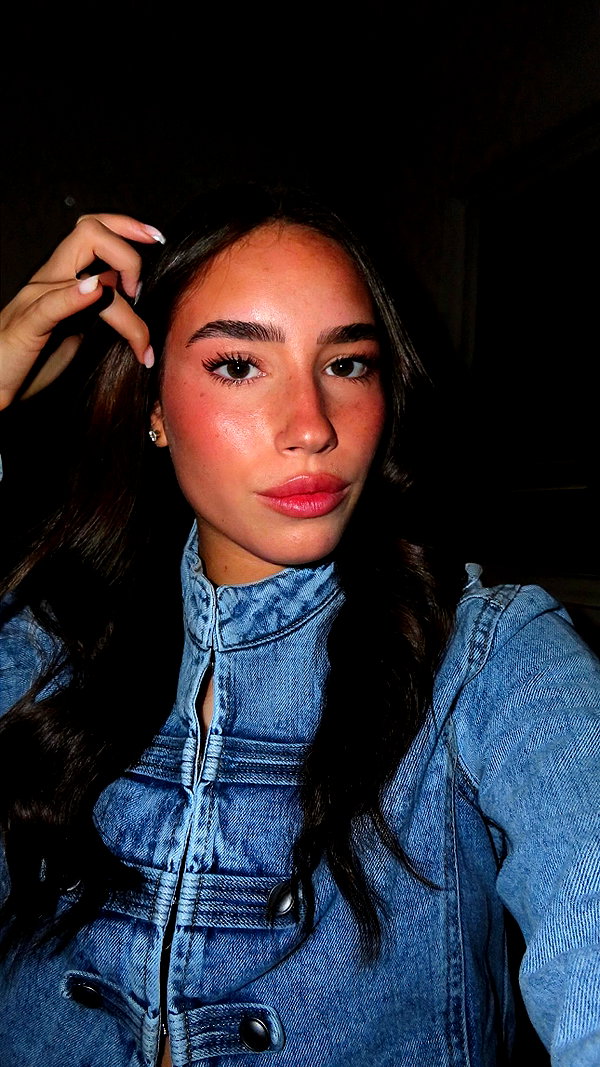 taliaeno__ instagram image archive image