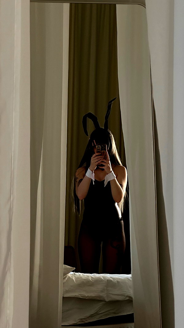 aechka.cosplay instagram image archive image