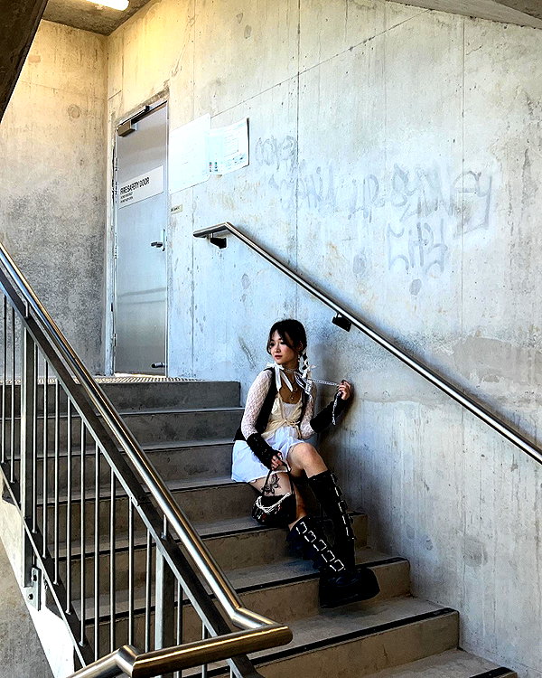 angelwithashotgunxx instagram image archive image