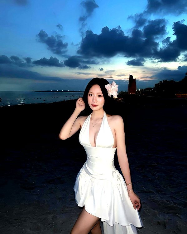 lyhythuedoxinh instagram image archive image