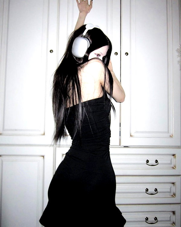 chrisstinalekss instagram image archive image