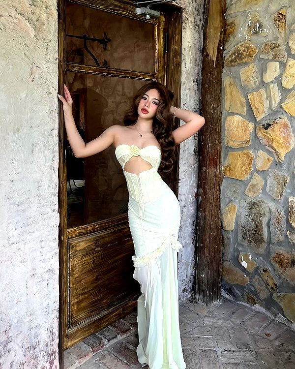 lyhythuedoxinh instagram image archive image
