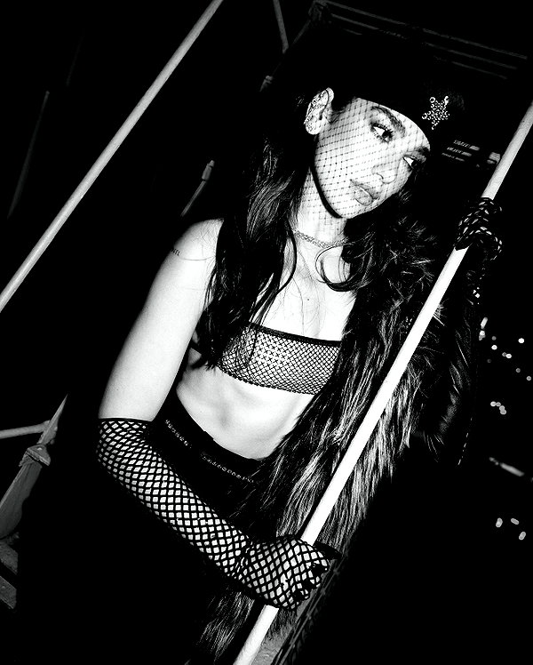 dualipa instagram image archive image