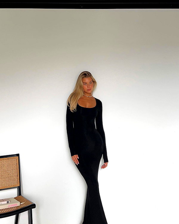 sophiebatzloff instagram image archive image