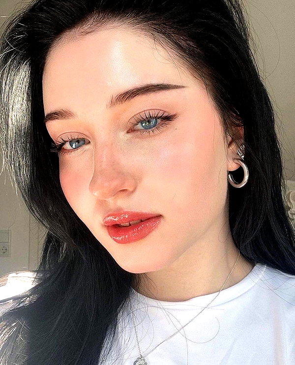uhgdolls instagram image archive image
