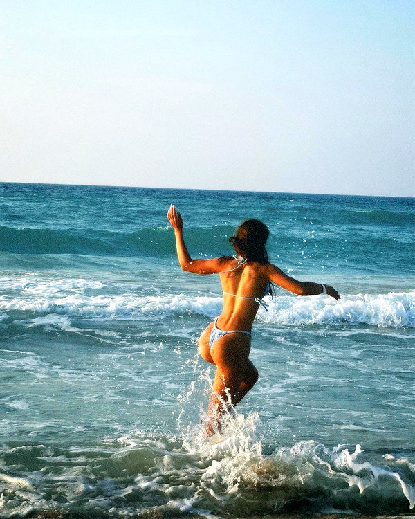 enikeeva_aliya instagram image archive image