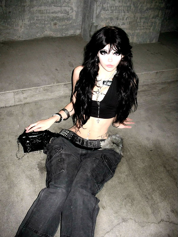 angxl.sky instagram image archive image