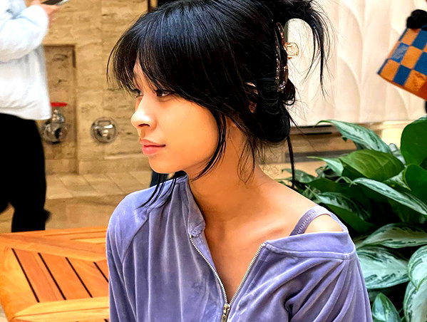 princessamelia_official instagram image archive image