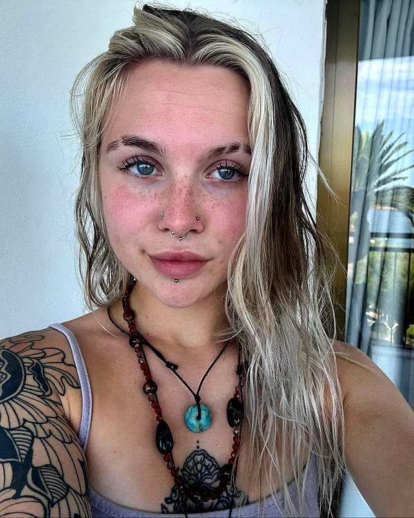 charley.chambers instagram image archive image