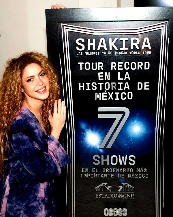 shakira instagram image archive image