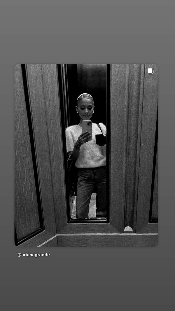 arianagrande instagram image archive image