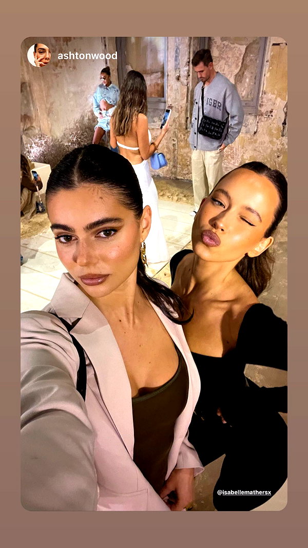 isabellemathersx archive image