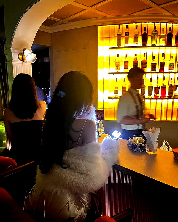 lyhythuedoxinh instagram image archive image