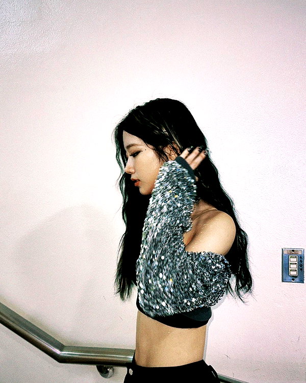 zuhazana instagram image archive image