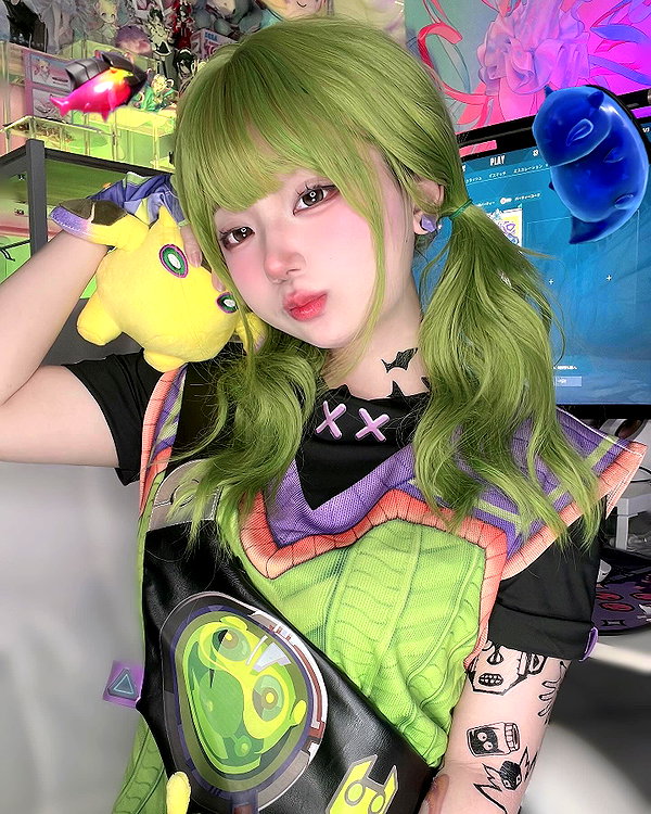 purinn_cos instagram image archive image