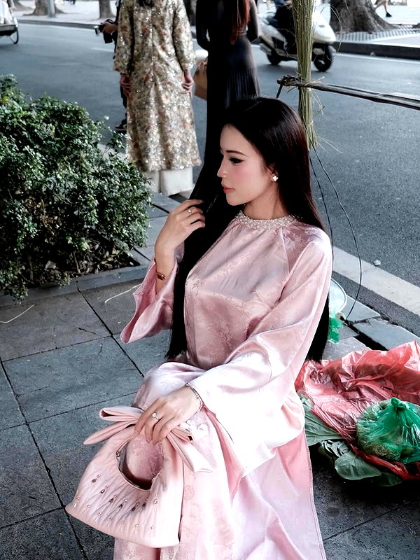 lyhythuedoxinh instagram image archive image