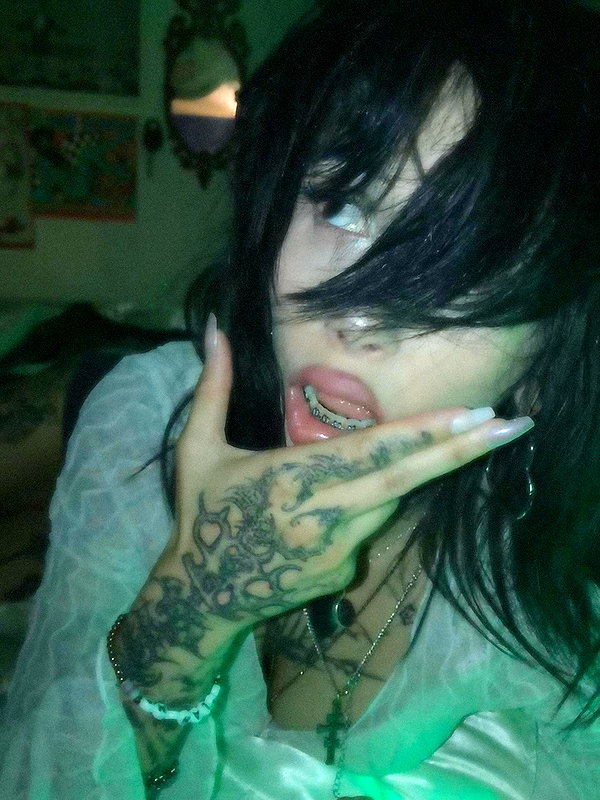 zommmbri instagram image archive image
