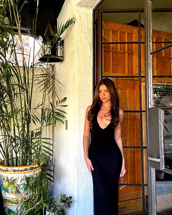 chloerosenbaum instagram image archive image