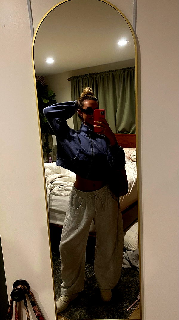 kaylasimmmons instagram image archive image