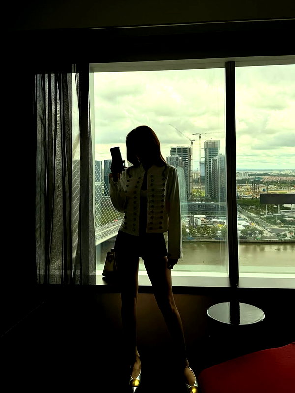lyhythuedoxinh instagram image archive image
