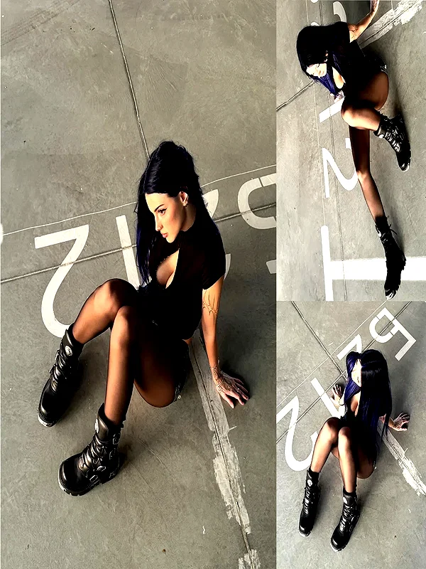 chica.niebla instagram image archive image