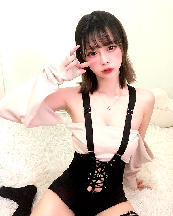 erokochiba instagram image archive image
