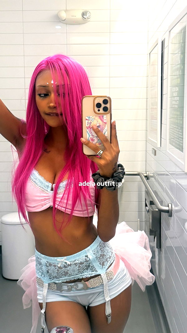 dolllyfied instagram image archive image