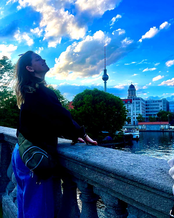 eva_romanovski instagram image archive image