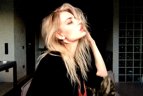anya4everr instagram image archive image