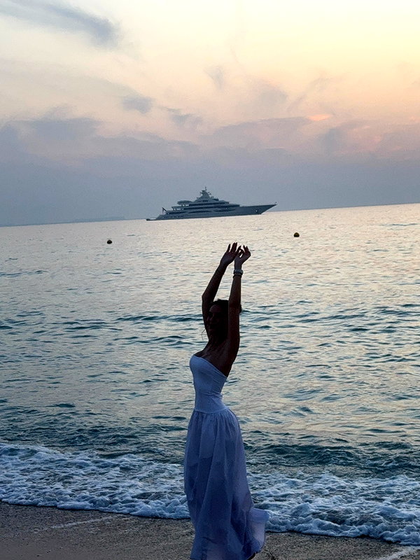 zoeliss instagram image archive image