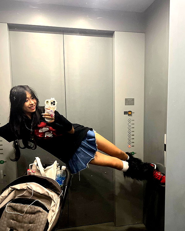 princessamelia_official instagram image archive image