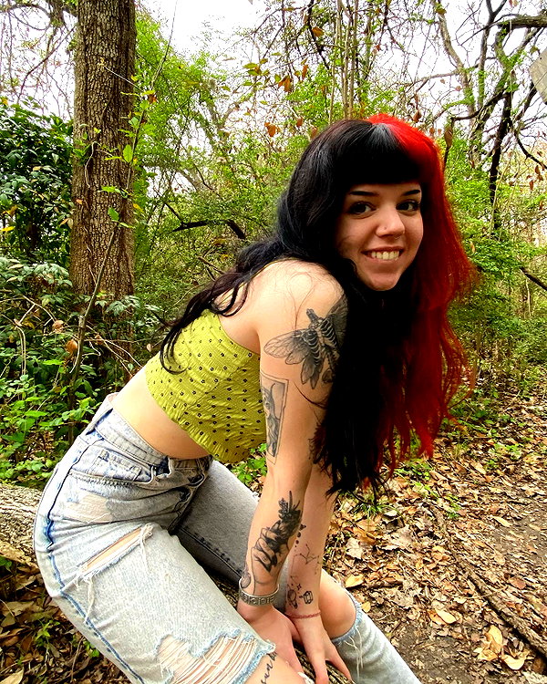 yeahimcaroline instagram image archive image