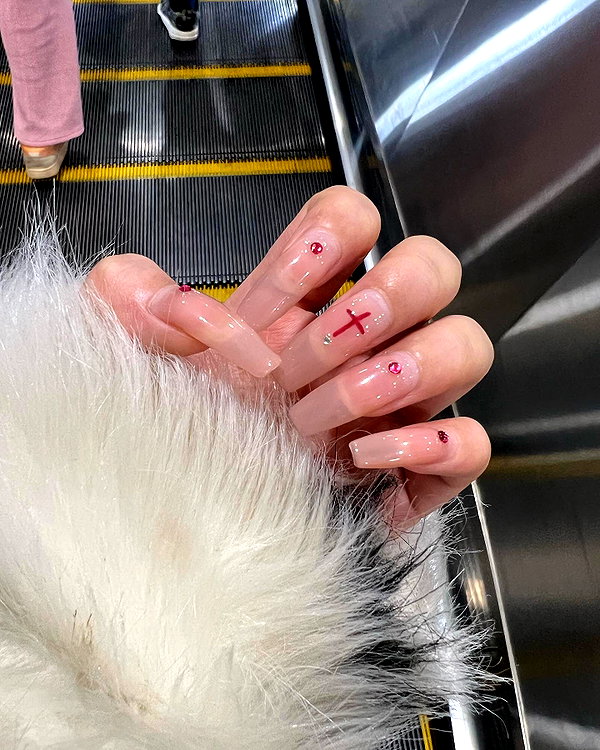ll.lu1s instagram image archive image