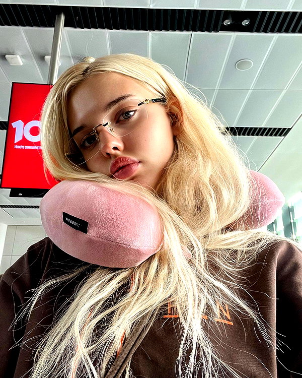 aly.revolver instagram image archive image