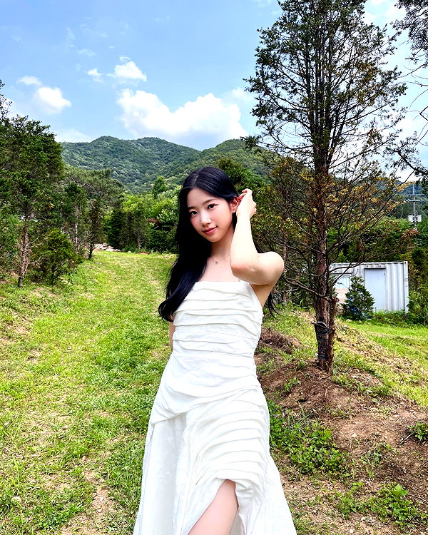 zuhazana instagram image archive image