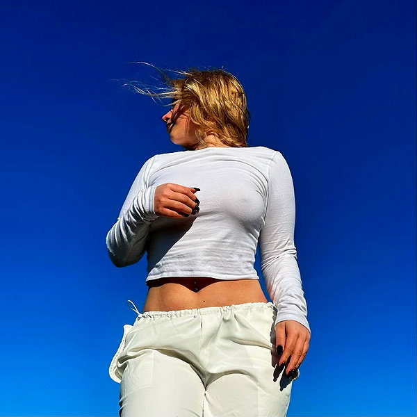 nina.kxs instagram image archive image