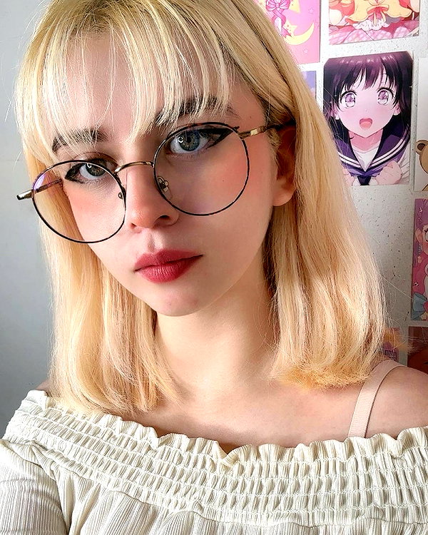 luly1980s instagram image archive image